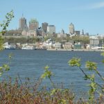 Das Schloss von Québec vom parcours des Anses
