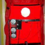Blower-Door-Test wird an der Tür gemessen